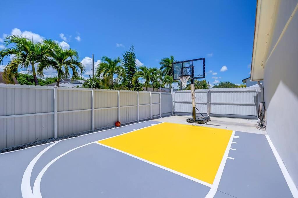 Вилла Miami Luxury House W Heated Pool & Jacuzzi Экстерьер фото